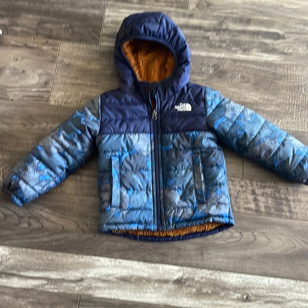 North Face reversible winter coat!!